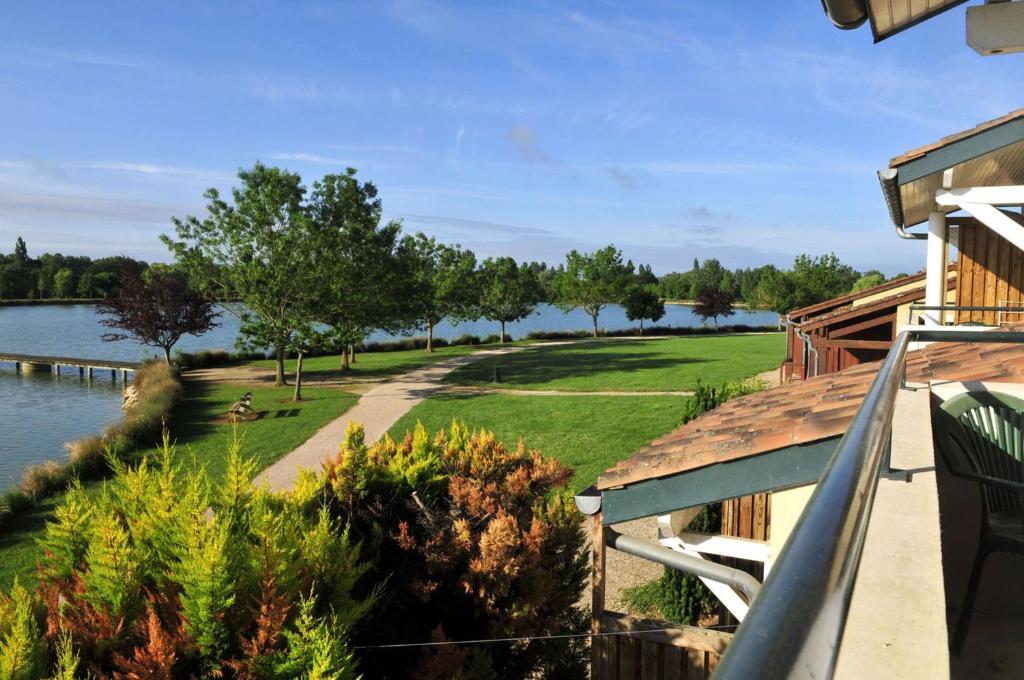 Village Club Mileade Samatan Екстериор снимка