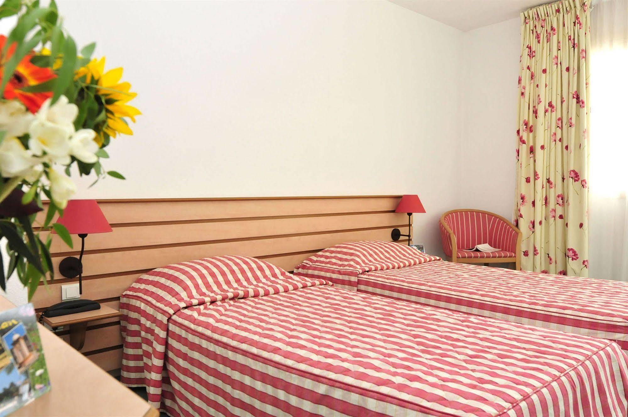 Village Club Mileade Samatan Екстериор снимка